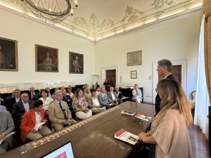 inaugurazione mostra pietro leopoldo sidnaco e assessora