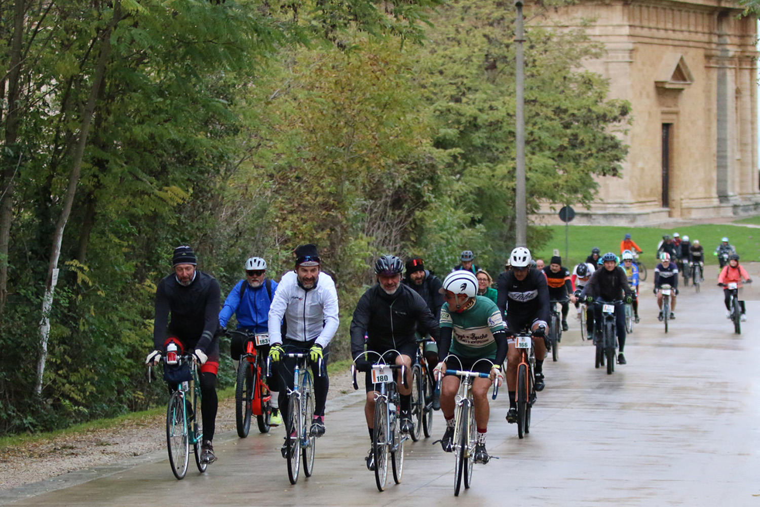 Poggi-e-Buche-Cicloturistica-2024-Foto-Giordano-Cioli-1195