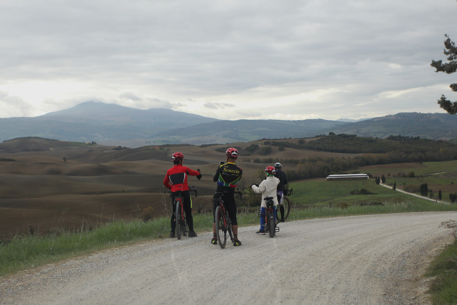 Poggi-e-Buche-Cicloturistica-2024-Foto-Giordano-Cioli-720